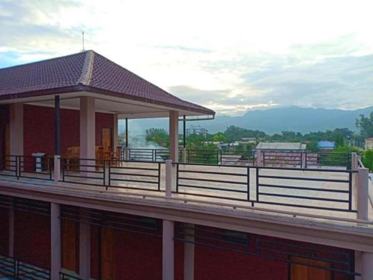 Mother'S Home Hotel Nyaung Shwe Exterior foto