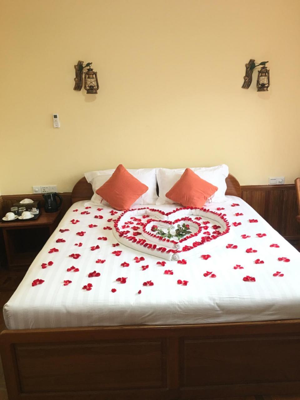 Mother'S Home Hotel Nyaung Shwe Exterior foto
