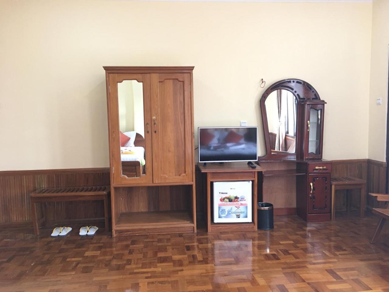 Mother'S Home Hotel Nyaung Shwe Exterior foto